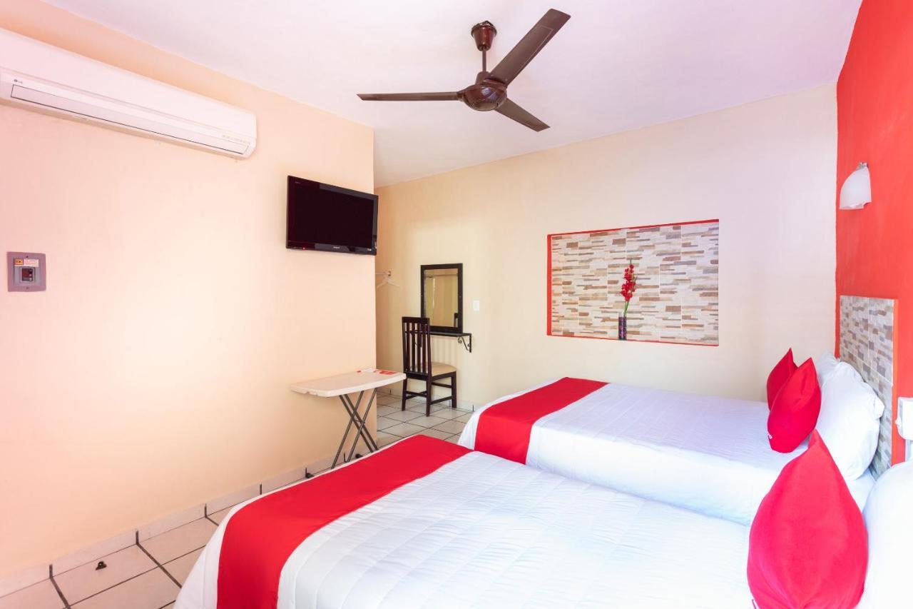 Hotel Costa Azul Chetumal Extérieur photo