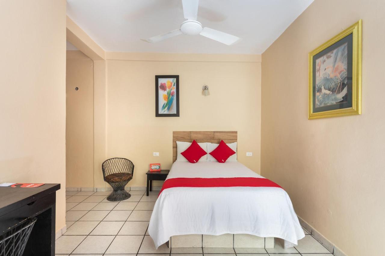 Hotel Costa Azul Chetumal Extérieur photo