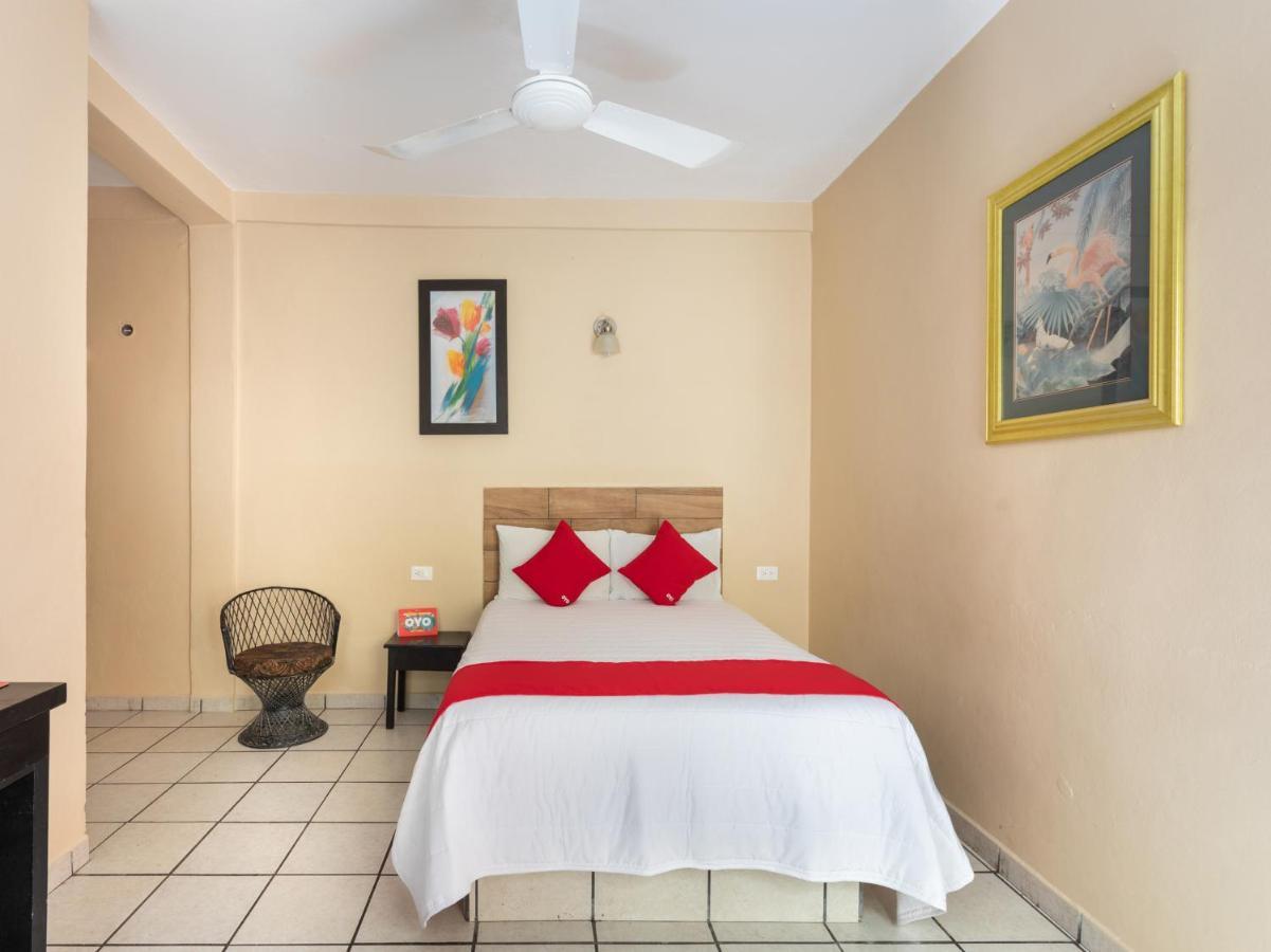 Hotel Costa Azul Chetumal Extérieur photo