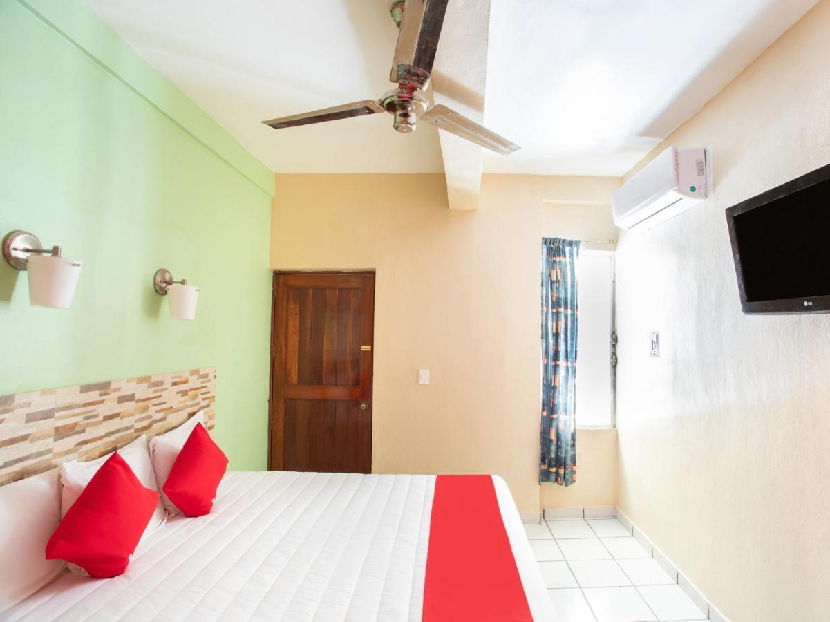 Hotel Costa Azul Chetumal Extérieur photo