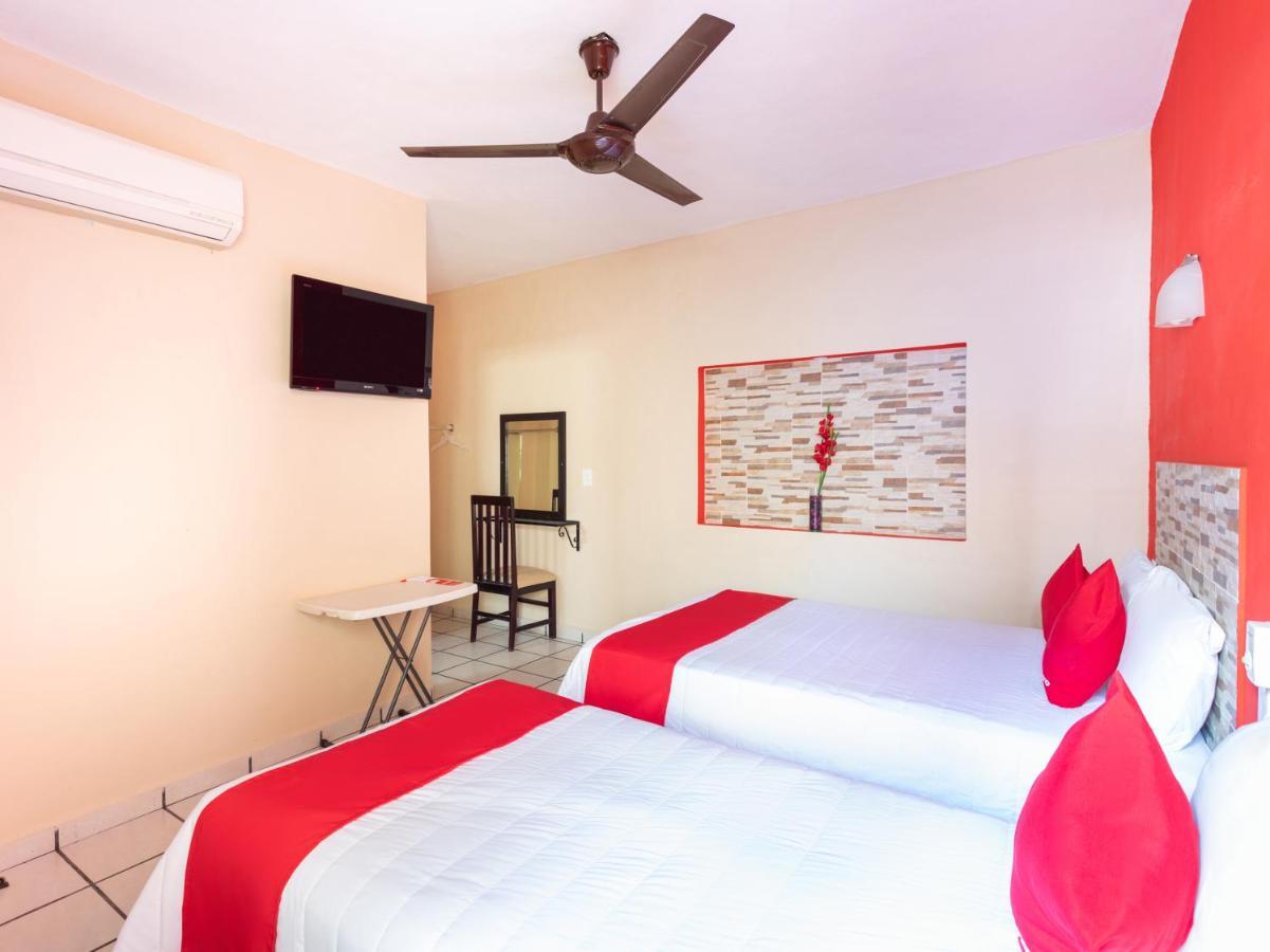 Hotel Costa Azul Chetumal Extérieur photo